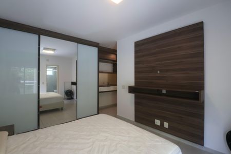 Apartamento para alugar com 158m², 4 quartos e 2 vagas Apartamento para alugar com 158m², 4 quartos e 2 vagasSuíte