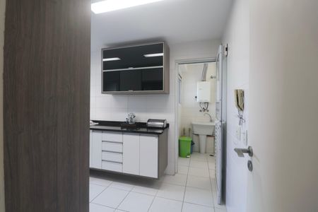 Apartamento para alugar com 158m², 4 quartos e 2 vagas Apartamento para alugar com 158m², 4 quartos e 2 vagasCozinha