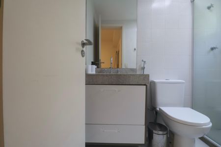 Apartamento para alugar com 158m², 4 quartos e 2 vagas Apartamento para alugar com 158m², 4 quartos e 2 vagasBanheiro da Suíte 3
