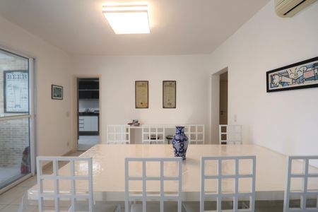 Apartamento para alugar com 158m², 4 quartos e 2 vagas Apartamento para alugar com 158m², 4 quartos e 2 vagasSala