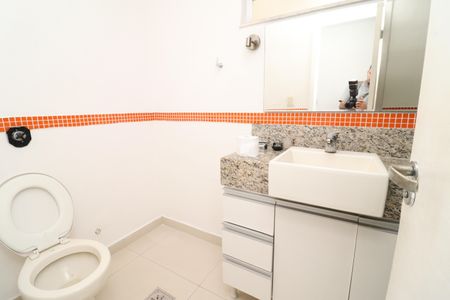 Apartamento para alugar com 288m², 4 quartos e 2 vagasBanheiro Social