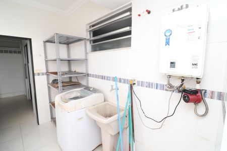 Apartamento para alugar com 288m², 4 quartos e 2 vagasÁrea de Serviço