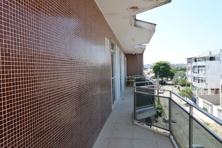 Apartamento para alugar com 288m², 4 quartos e 2 vagasVaranda
