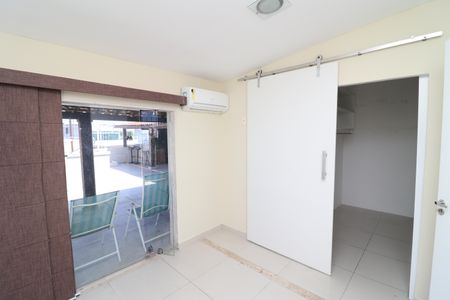 Apartamento para alugar com 288m², 4 quartos e 2 vagasSuíte 2