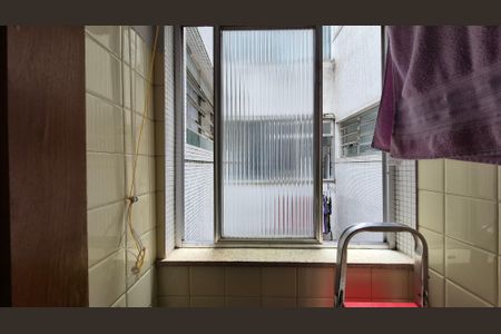 Apartamento à venda com 102m², 2 quartos e 1 vaga Apartamento à venda com 102m², 2 quartos e 1 vagaLavanderia