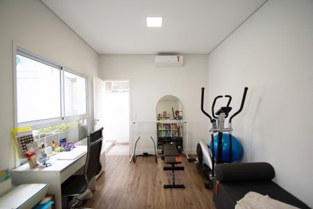 Casa à venda com 200m², 4 quartos e 2 vagas Casa à venda com 200m², 4 quartos e 2 vagasquarto 3