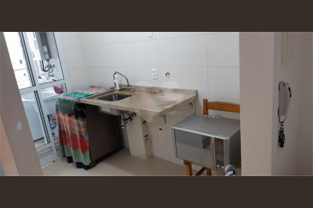 Apartamento à venda com 40m², 1 quarto e 1 vaga