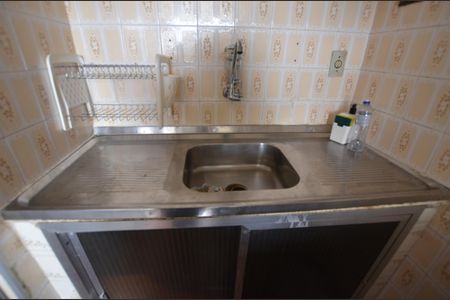 Apartamento para alugar com 50m², 2 quartos e 1 vagaCozinha 