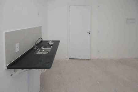 Apartamento para alugar com 37m², 2 quartos e sem vaga