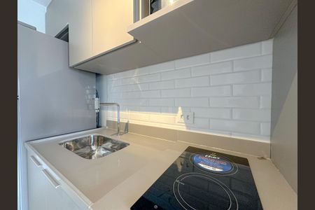 Studio para alugar com 26m², 1 quarto e 1 vaga Studio para alugar com 26m², 1 quarto e 1 vagaCozinha