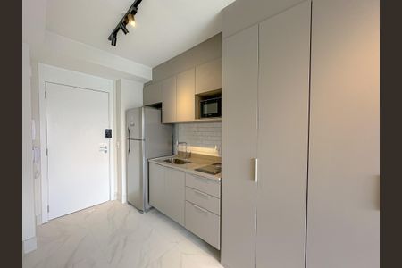 Studio para alugar com 26m², 1 quarto e 1 vaga Studio para alugar com 26m², 1 quarto e 1 vagaCozinha