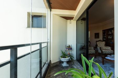 Apartamento à venda com 187m², 3 quartos e 3 vagas Apartamento à venda com 187m², 3 quartos e 3 vagasFoto 12