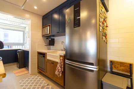 Apartamento à venda com 122m², 2 quartos e 2 vagasCozinha e Área de Serviço