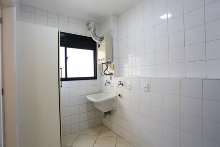 Apartamento para alugar com 125m², 3 quartos e 2 vagas Apartamento para alugar com 125m², 3 quartos e 2 vagasÁrea de Serviço