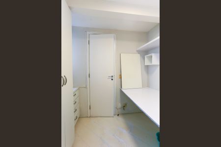 Apartamento para alugar com 125m², 3 quartos e 2 vagas Apartamento para alugar com 125m², 3 quartos e 2 vagasQuarto de Serviço