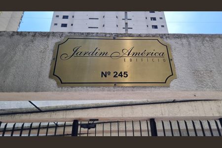 Apartamento para alugar com 125m², 3 quartos e 2 vagas Apartamento para alugar com 125m², 3 quartos e 2 vagasFachada