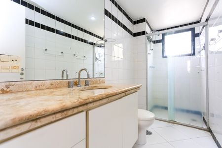 Apartamento para alugar com 125m², 3 quartos e 2 vagas Apartamento para alugar com 125m², 3 quartos e 2 vagasBanheiro da Suíte 3