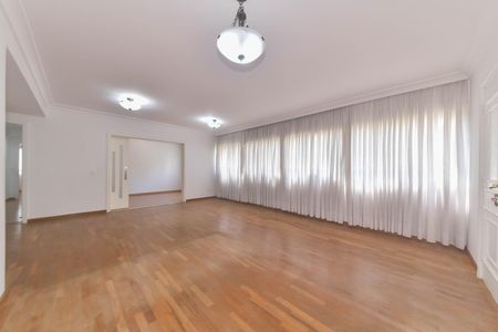 Apartamento à venda com 4 quartos, 159m² em Vila Cordeiro, São Paulo