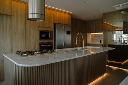 Cozinha de apartamento à venda com 3 quartos, 142m² em Fonte do Morumbi, São Paulo