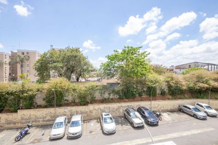 Vista de apartamento à venda com 2 quartos, 49m² em Santa Maria, Osasco