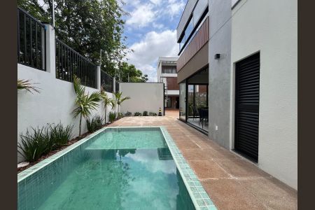 Casa de condomínio à venda com 173m², 3 quartos e 2 vagasÁrea comum - Piscina