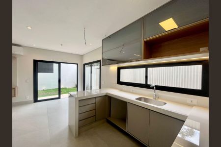 Casa de condomínio à venda com 173m², 3 quartos e 2 vagasCozinha