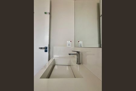 Casa de condomínio à venda com 173m², 3 quartos e 2 vagasBanheiro da Suíte 2