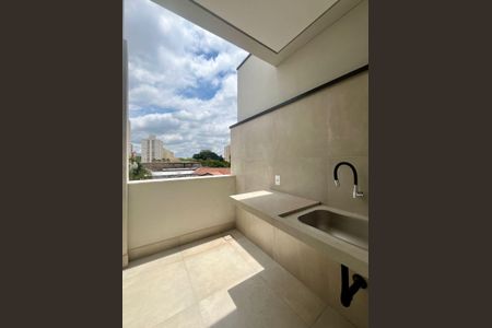 Casa de condomínio à venda com 173m², 3 quartos e 2 vagasÁrea de Serviço