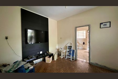 sala  de casa para alugar com 3 quartos, 360m² em Nova Vista, Belo Horizonte