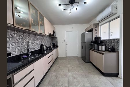 Apartamento à venda com 96m², 3 quartos e 3 vagasCozinha