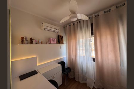 Apartamento à venda com 96m², 3 quartos e 3 vagasQuarto 2