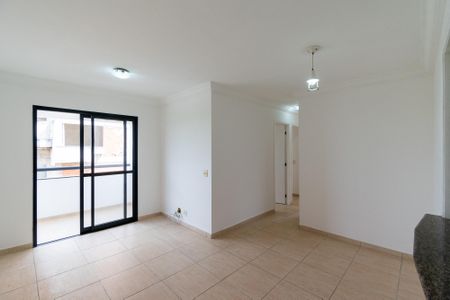 Sala de apartamento para alugar com 3 quartos, 65m² em Vila Fachini, São Paulo
