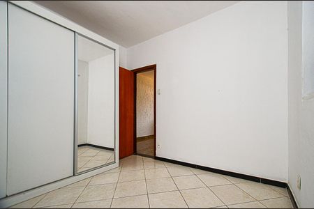 Casa à venda com 360m², 3 quartos e 2 vagas Casa à venda com 360m², 3 quartos e 2 vagasSuite