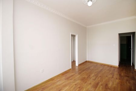 Sala de apartamento à venda com 2 quartos, 60m² em Penha Circular, Rio de Janeiro
