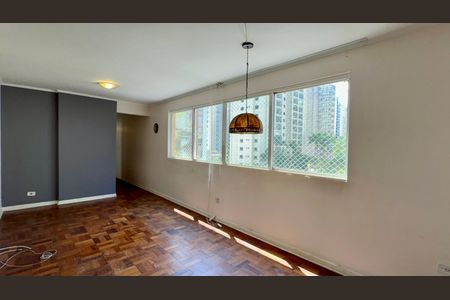 Apartamento à venda com 64m², 2 quartos e 1 vagaSala