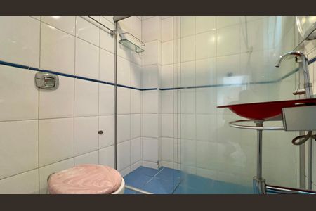 Apartamento à venda com 64m², 2 quartos e 1 vagaBanheiro