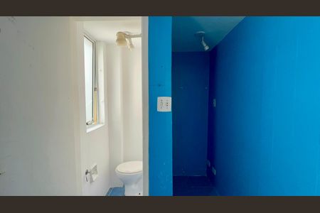 Apartamento à venda com 64m², 2 quartos e 1 vagaÁrea de Serviço