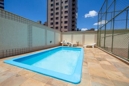 Apartamento à venda com 145m², 4 quartos e 3 vagasPISCINA
