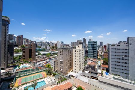 Apartamento à venda com 145m², 4 quartos e 3 vagasVISTA