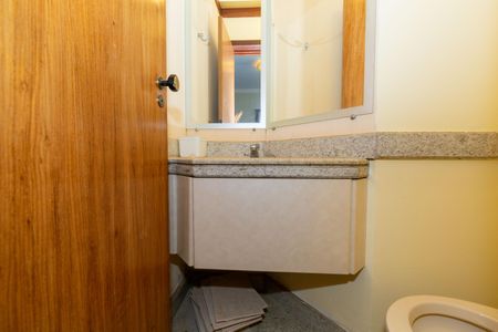 Apartamento à venda com 145m², 4 quartos e 3 vagasBANHEIRO2