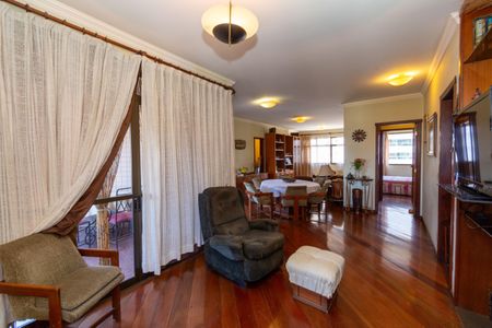 Apartamento à venda com 145m², 4 quartos e 3 vagasSALA