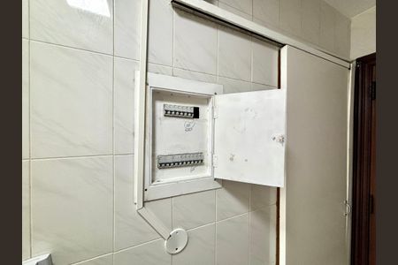 Apartamento para alugar com 115m², 3 quartos e 1 vagaCozinha - painel de luz