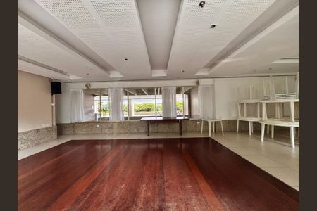 Apartamento para alugar com 115m², 3 quartos e 1 vagaÁrea comum