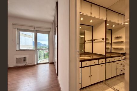 Apartamento para alugar com 115m², 3 quartos e 1 vagaBanheiro da Suíte 1