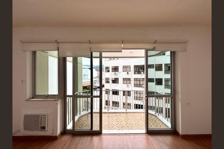 Apartamento para alugar com 115m², 3 quartos e 1 vagaVaranda da sala