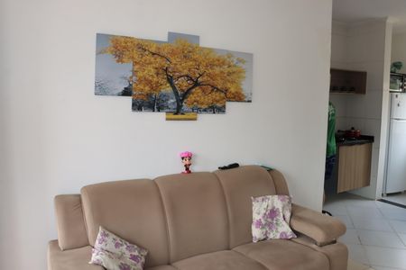 Sala de casa para alugar com 2 quartos, 43m² em Jardim São Miguel, Cotia