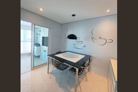 Apartamento à venda com 225m², 4 quartos e 4 vagasCozinha