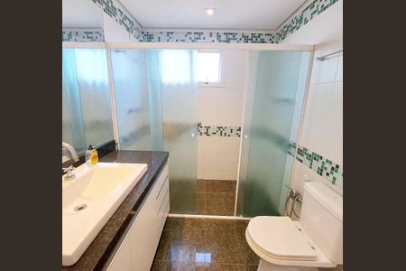 Apartamento à venda com 225m², 4 quartos e 4 vagasBanheiro da Suíte 4