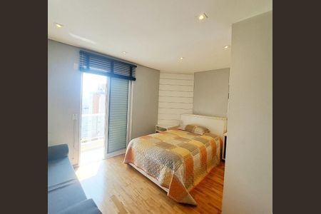 Apartamento à venda com 225m², 4 quartos e 4 vagasSuíte