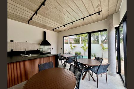 Casa de condomínio à venda com 158m², 3 quartos e 2 vagas Casa de condomínio à venda com 158m², 3 quartos e 2 vagasÁrea Comum- Churrasqueira